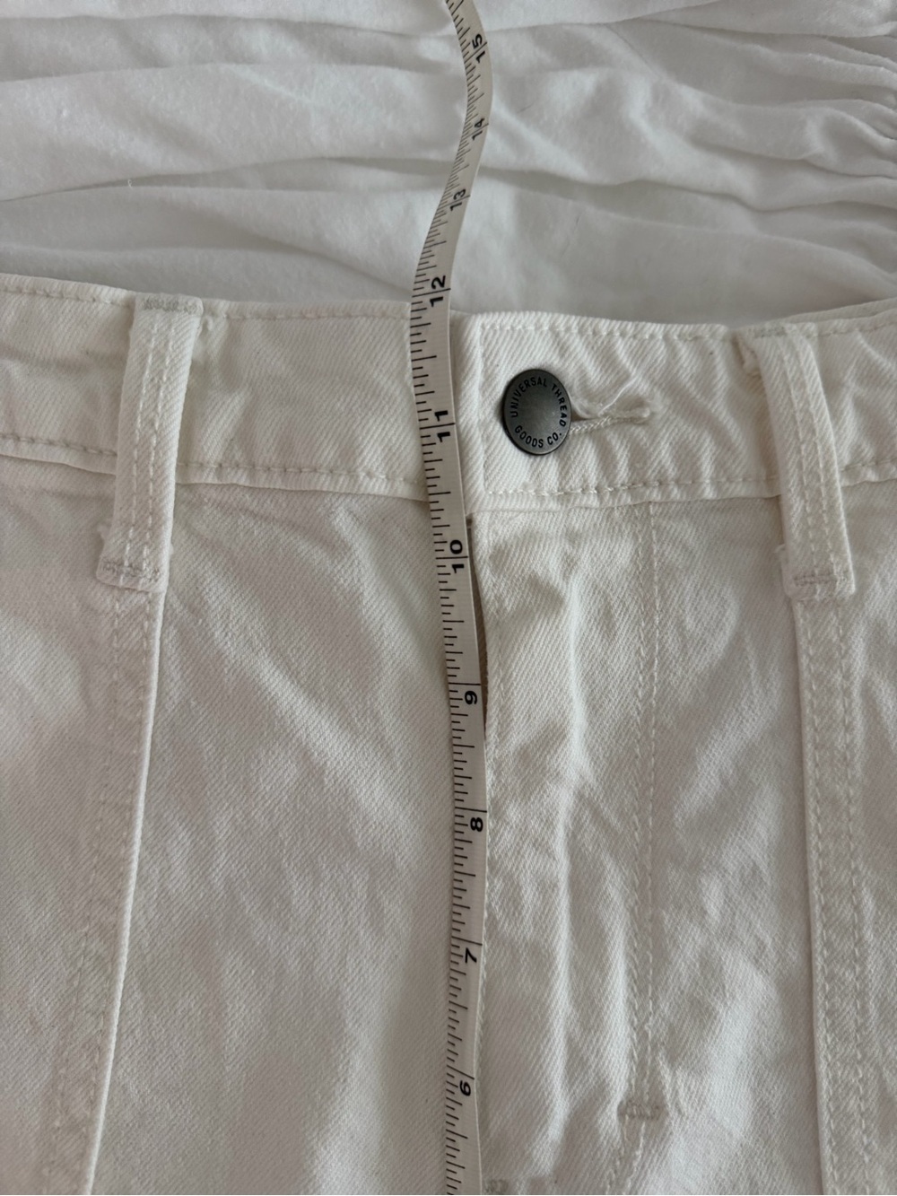 Universal Thread High Rise Midi Shorts Size 2/26 - Picture 11 of 11